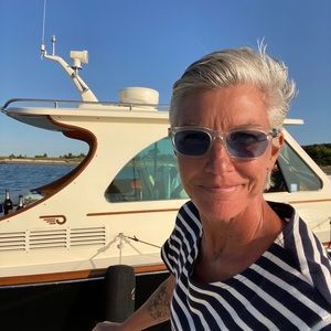 Meet your Posher, Stacey